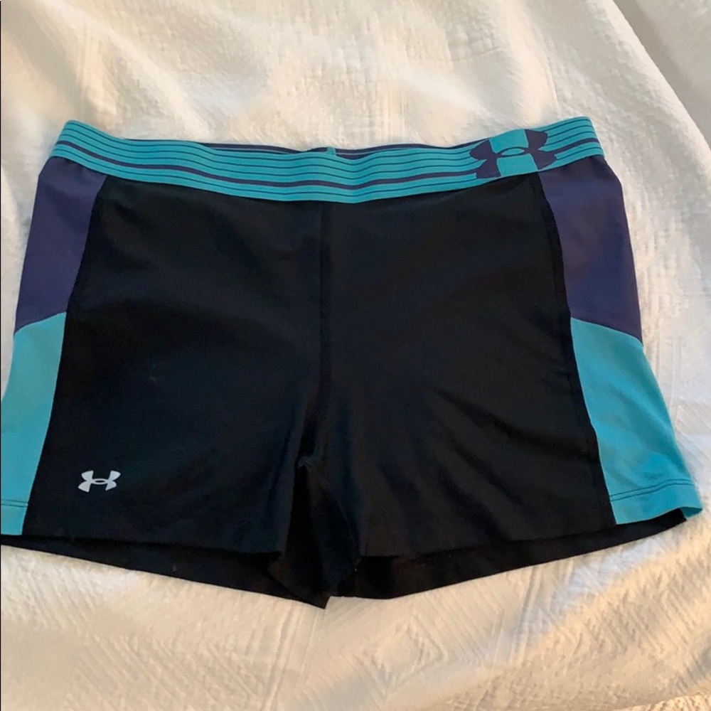 Under Armour Shorty Shorts